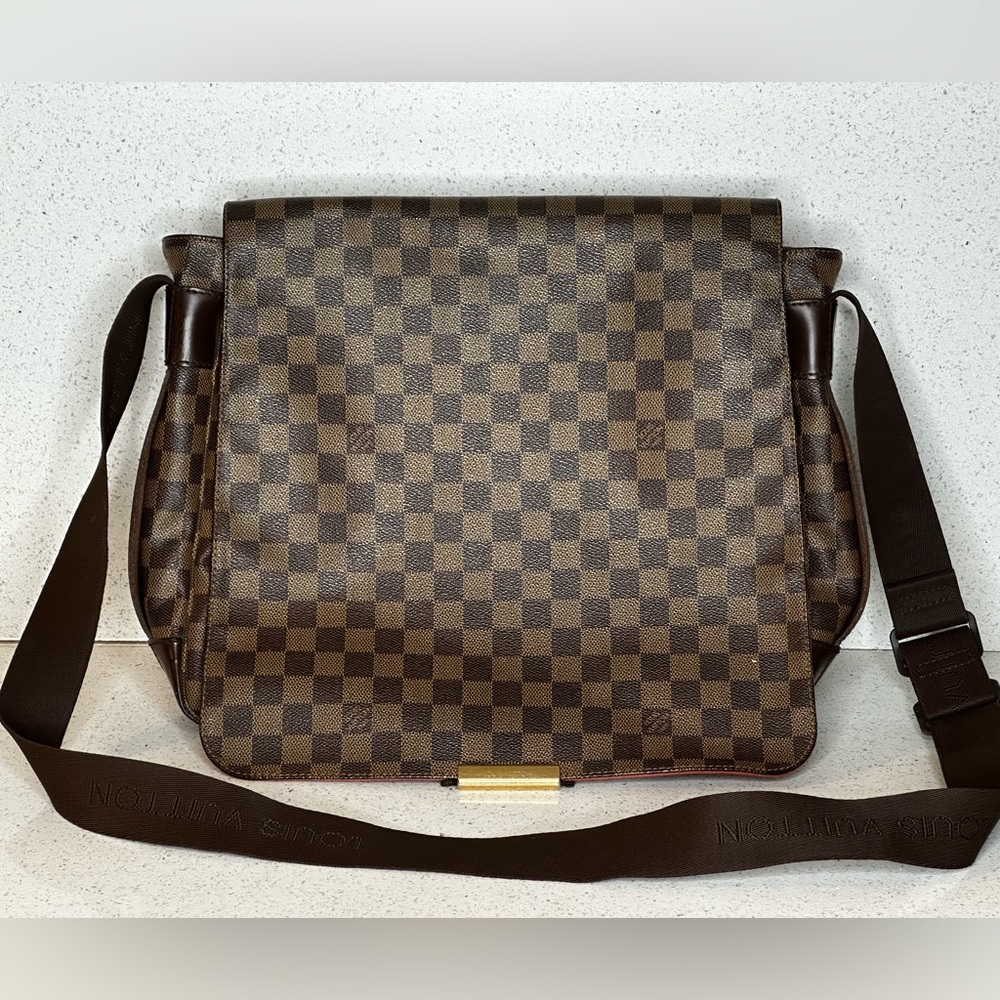 Vintage Louis Vuitton Crossbody bag